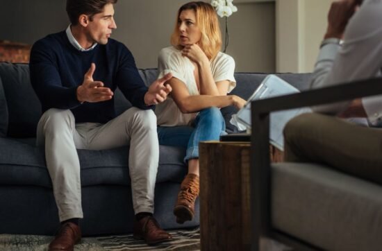 Couples Therapy Surrey BC: The Power of Mindfulness in Relationship Counselling