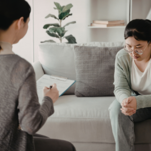 Therapist for Newcomers in Canada